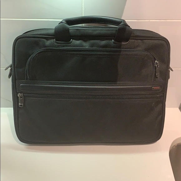 Tumi 16 inch laptop bag
